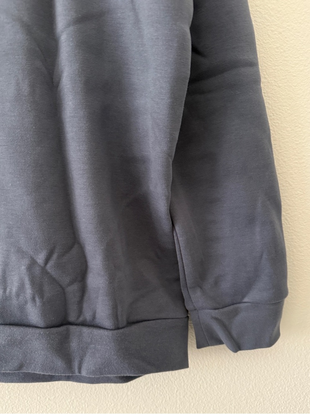 NWT Mondetta Women's Blue Purple Soft Crew Neck Sweatshirt XL w/ POCKET! - Picture 7 of 7